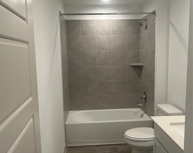 215 Dusty Bridle Lane - Photo Thumbnail 9