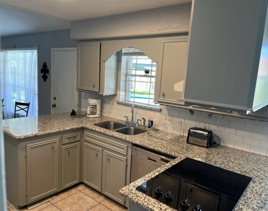 222 Wickhamford Way - Photo Thumbnail 23