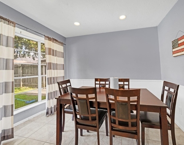 222 Wickhamford Way - Photo Thumbnail 31
