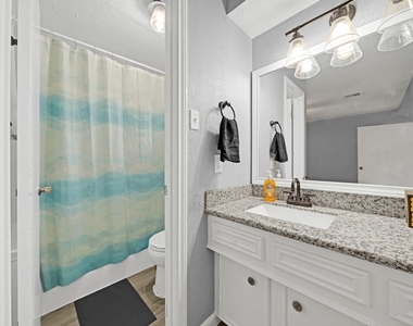222 Wickhamford Way - Photo Thumbnail 4