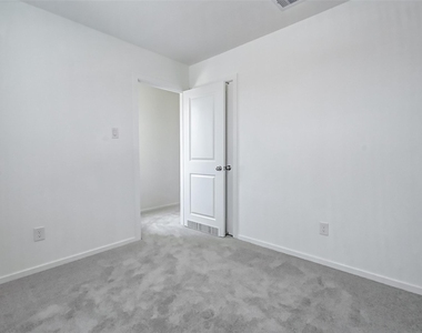 21543 Carosella Drive - Photo Thumbnail 11