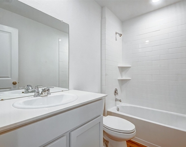 21543 Carosella Drive - Photo Thumbnail 12