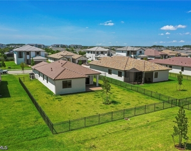 5187 Nevola Avenue - Photo Thumbnail 17