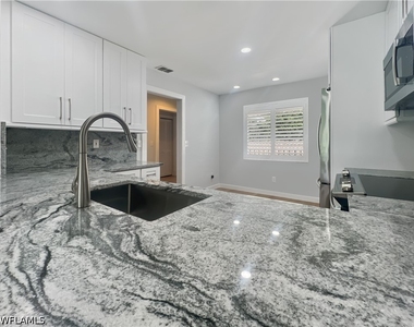 5908 Cranbrook Way - Photo Thumbnail 9