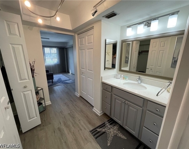 3722 Se 12th Avenue - Photo Thumbnail 4