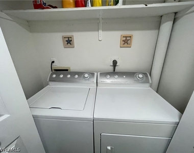 3722 Se 12th Avenue - Photo Thumbnail 8