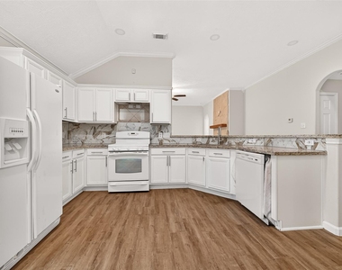 5517 Autumn Ash Lane - Photo Thumbnail 15