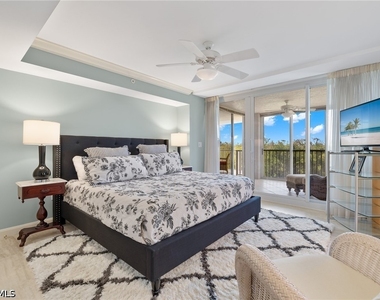 6849 Grenadier Boulevard - Photo Thumbnail 24