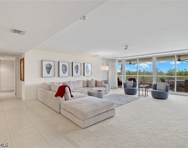 6849 Grenadier Boulevard - Photo Thumbnail 8