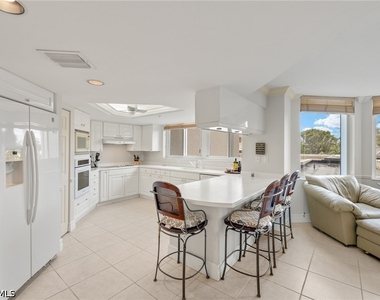 6849 Grenadier Boulevard - Photo Thumbnail 11
