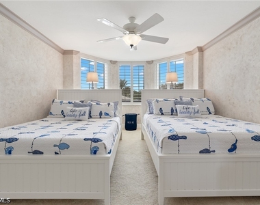 6849 Grenadier Boulevard - Photo Thumbnail 27