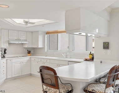 6849 Grenadier Boulevard - Photo Thumbnail 12