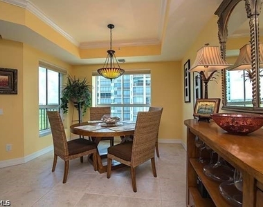 295 Grande Way - Photo Thumbnail 2