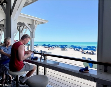 5555 Heron Point Drive - Photo Thumbnail 4