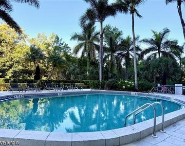 5555 Heron Point Drive - Photo Thumbnail 7