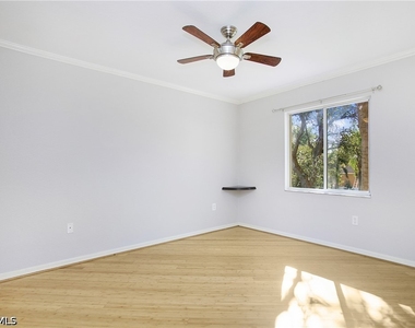 8271 Key Royal Circle - Photo Thumbnail 13
