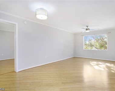8271 Key Royal Circle - Photo Thumbnail 11