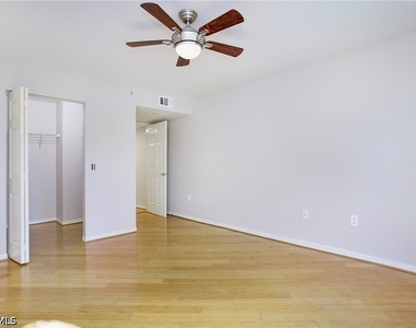 8271 Key Royal Circle - Photo Thumbnail 19