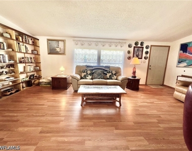 573 Cape Florida Lane - Photo Thumbnail 9