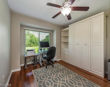 1082 Capri Drive - Photo Thumbnail 8