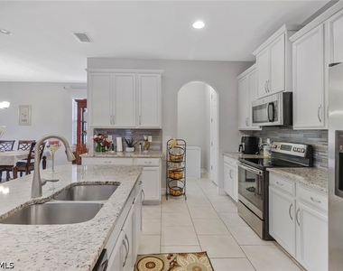 14561 Tuscany Pointe Trail - Photo Thumbnail 3