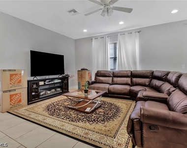 14561 Tuscany Pointe Trail - Photo Thumbnail 7