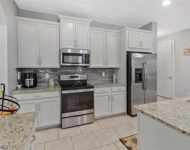 14561 Tuscany Pointe Trail - Photo Thumbnail 4
