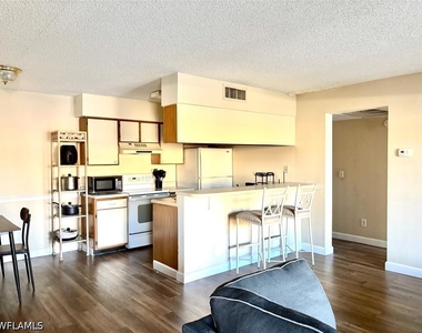 5315 Summerlin Road - Photo Thumbnail 32