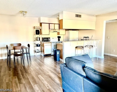 5315 Summerlin Road - Photo Thumbnail 29