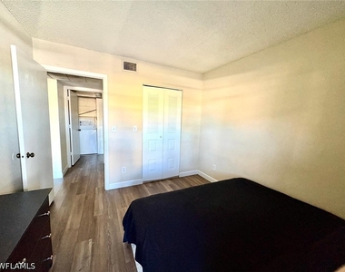5315 Summerlin Road - Photo Thumbnail 26