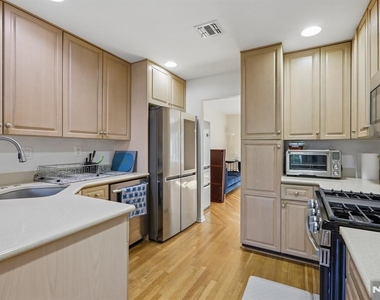 79 Lakeview - Photo Thumbnail 15