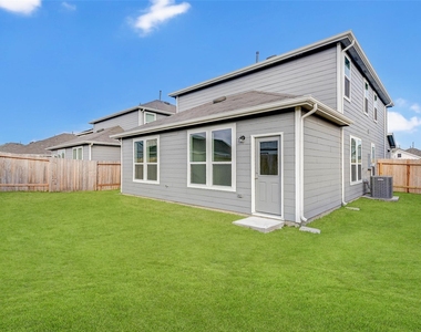 25821 Hedgerow Drive - Photo Thumbnail 41