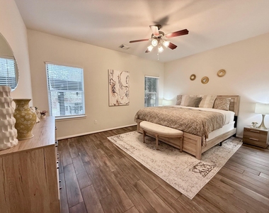 142 E Spindle Tree Circle - Photo Thumbnail 15