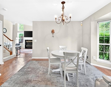 554 Adirondack - Photo Thumbnail 14