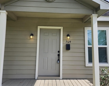 7124 Linden Street - Photo Thumbnail 2