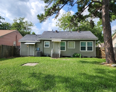 7124 Linden Street - Photo Thumbnail 18