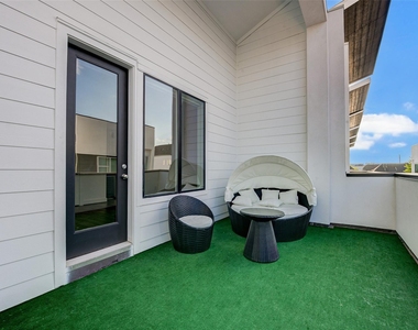 5839 Dolores Street - Photo Thumbnail 34