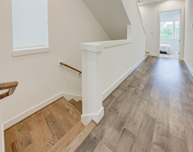5839 Dolores Street - Photo Thumbnail 14