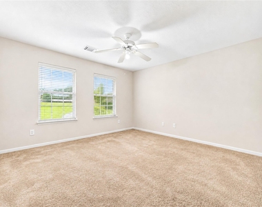 14009 Hollow Canyon Lane - Photo Thumbnail 10