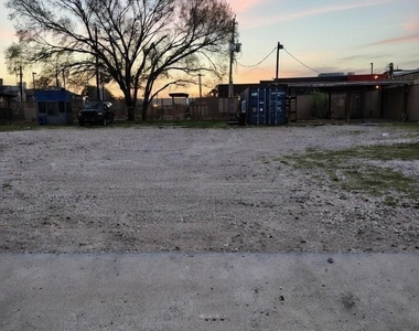11211 Kittybrook  Drive - Photo Thumbnail 5