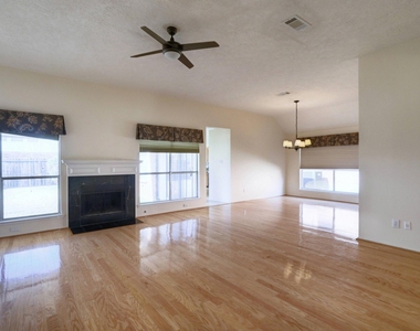 1226 Berrystone Trail - Photo Thumbnail 4