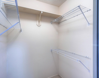 1226 Berrystone Trail - Photo Thumbnail 18