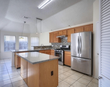 1226 Berrystone Trail - Photo Thumbnail 9