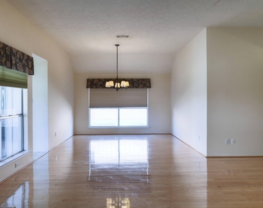 1226 Berrystone Trail - Photo Thumbnail 6