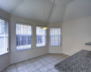 1226 Berrystone Trail - Photo Thumbnail 13