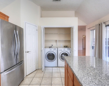 1226 Berrystone Trail - Photo Thumbnail 11