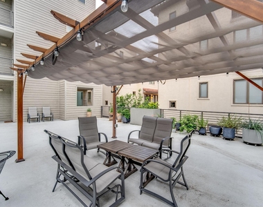 4819 Caroline Street - Photo Thumbnail 30