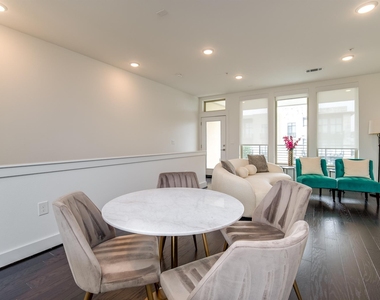 4819 Caroline Street - Photo Thumbnail 17