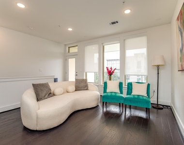 4819 Caroline Street - Photo Thumbnail 14