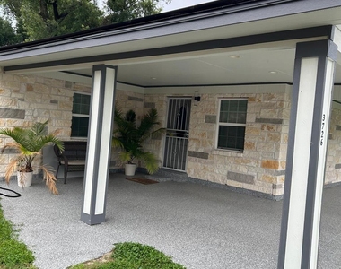 3726 Herald Street - Photo Thumbnail 2